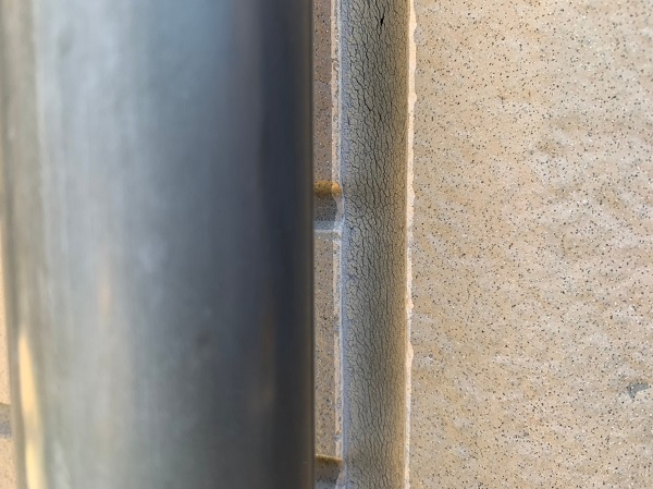 群馬県前橋市　Y様邸　外壁塗装・付帯部塗装　事前調査　窯業系サイディングとは　ひび割れが起きる理由 (5)